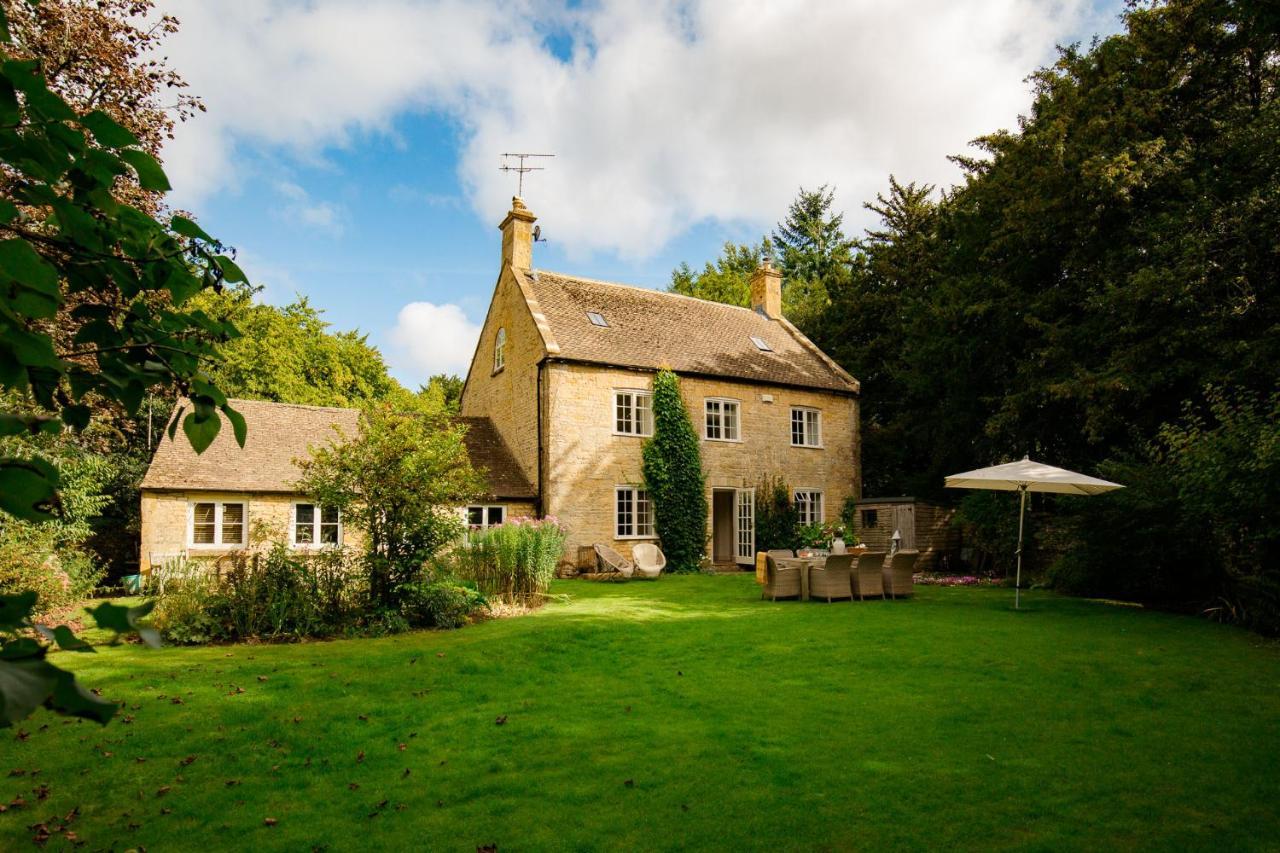Temple Guiting Cottage Esterno foto